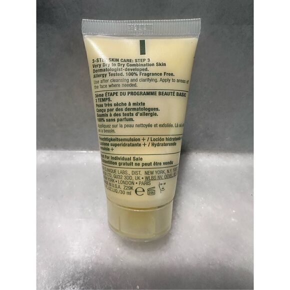 Clinique Skin Care Dramatically Different Moisturizing Lotion For Dry Skin 1 Oz - Picture 2 of 2